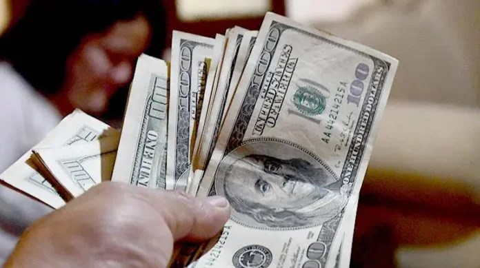 entidades-bancarias-empiezan-la-devolucion-de-dolares