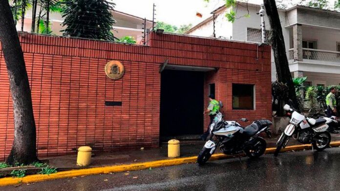 consulado-de-espana-en-caracas-anuncia-cronograma-de-tramites-tras-reinicio-parcial-de-actividades