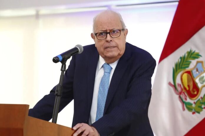 julio-velarde-advierte-que-el-fenomeno-el-nino-sera-el-principal-riesgo-para-la-economia-peruana