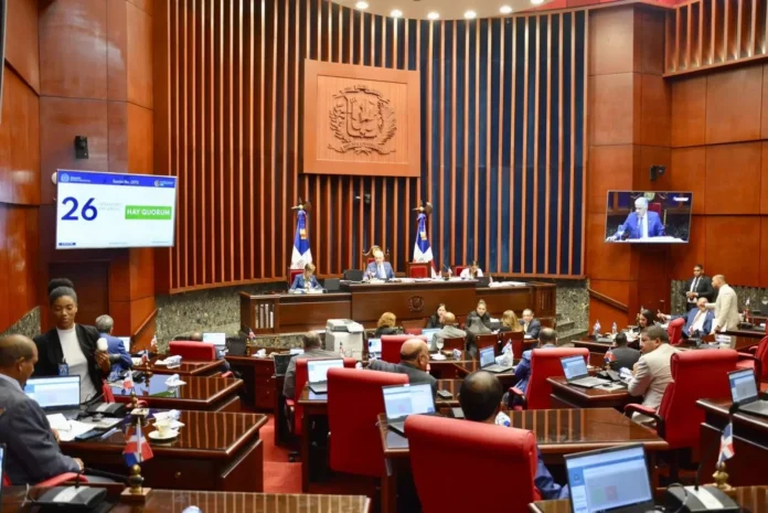 senado-dominicano-aumenta-al-30%-el-impuesto-de-sociedades-para-las-grandes-empresas