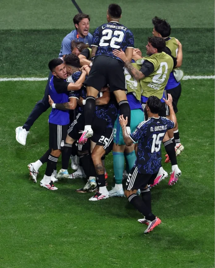 argentina-vence-a-inglaterra-y-se-cita-con-espana-en-la-final