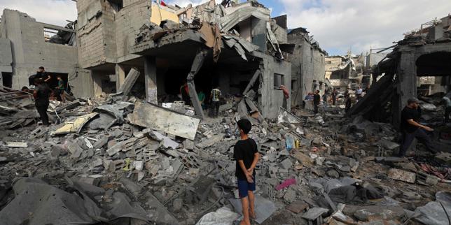 a-gaza,-un-bombardeo-israeli-lors-de-funerailles-tue-huit-personnes-et-en-blesse-22-autres