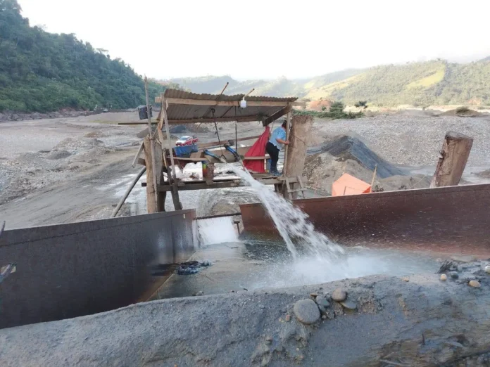la-paz:-hay-mineria-ilegal-a-“gran-escala”-en-mayaya