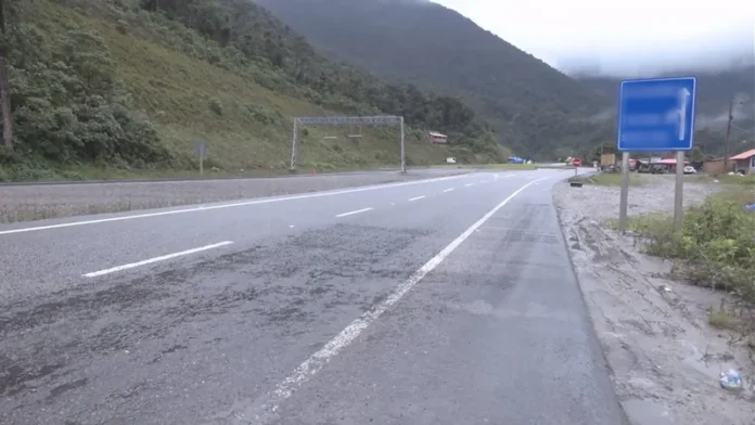 abc-suspende-trabajos-en-carretera-a-los-valles-crucenos