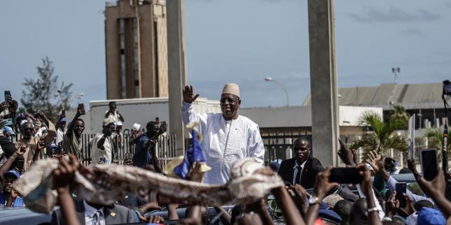 el-antiguo-presidente-senegala-macky-sall-de-regreso-a-dakar-como-candidato-a-la-direccion-de-la-onu