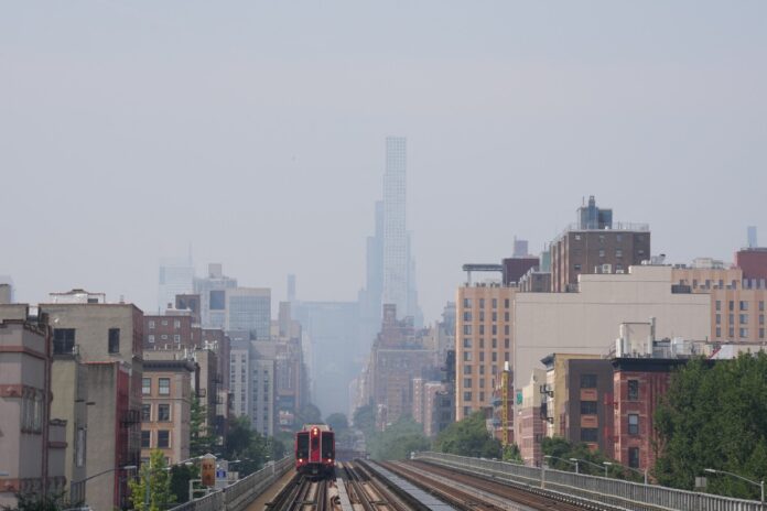 alerta-ambiental-en-nueva-jersey:-humo-e-incendios-amenazan-la-final-del-mundial