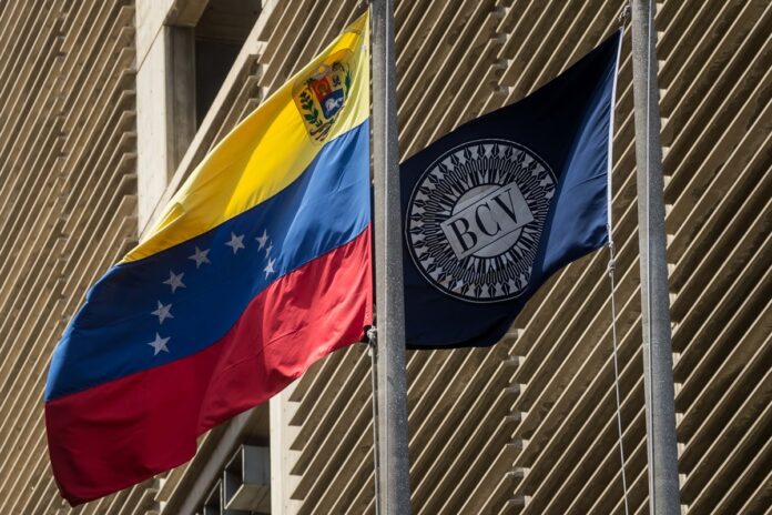 el-bcv-y-bancos-privados-analizan-como-estabilizar-el-dolar-y-controlar-la-inflacion