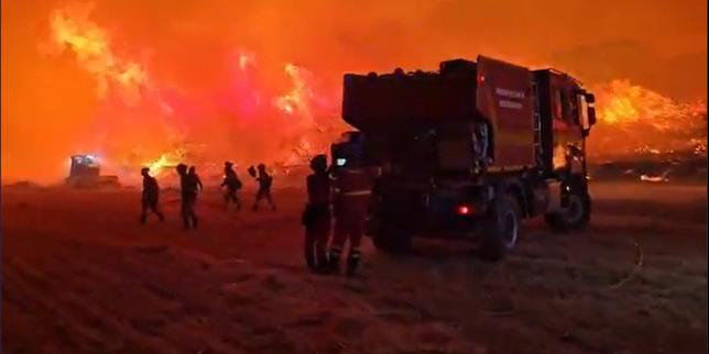 incendies-en-espagne:-13.000-hectareas-brules-dans-un-incendie-a-100-kilometres-au-nord-de-madrid