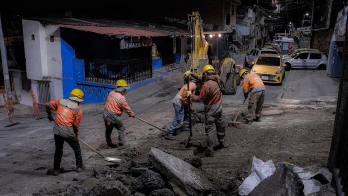 cero-huecos-y-mas-movilidad:-medellin-destina-$-55.125-millones-para-intervenir-16-kilometros-de-vias-en-un-plazo-de-seis-meses