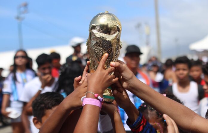 final-del-mundial-sirvio-de-distraccion-para-afectados-por-terremotos-en-venezuela