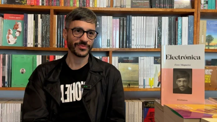 el-argentino-enzo-maqueira-reedita-novela-de-culto-electronica