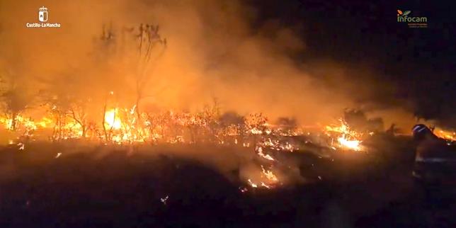 incendies-en-espagne-:-26.000-hectareas-brules-al-norte-de-madrid