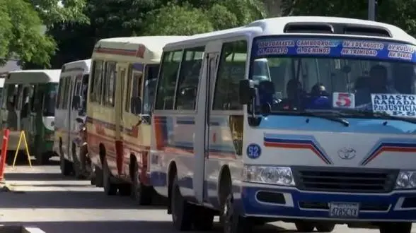 transporte-cruceno-opera-al-50%-por-falta-de-diesel