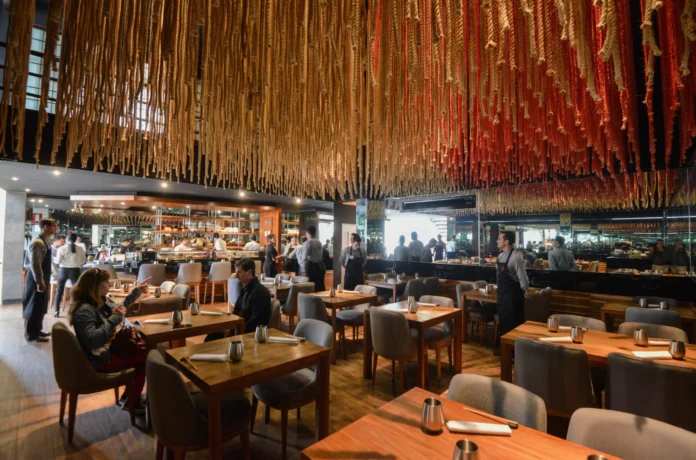 el-auge-de-la-gastronomia-peruana-impulsa-un-aumento-de-254-millones-de-dolares-en-vacaciones
