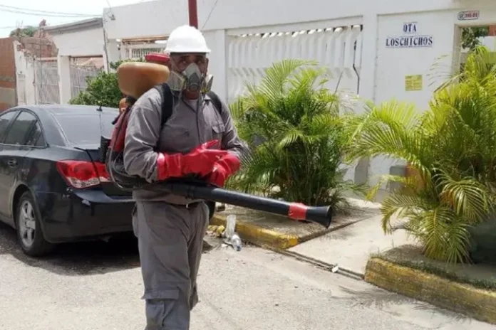 venezuela-despliega-jornada-intensiva-de-fumigacion-y-control-sanitario-en-el-estado-la-guaira