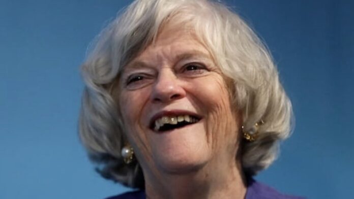 el-estremecedor-dato-que-revelo-la-autopsia-de-la-exministra-britanica-ann-widdecombe