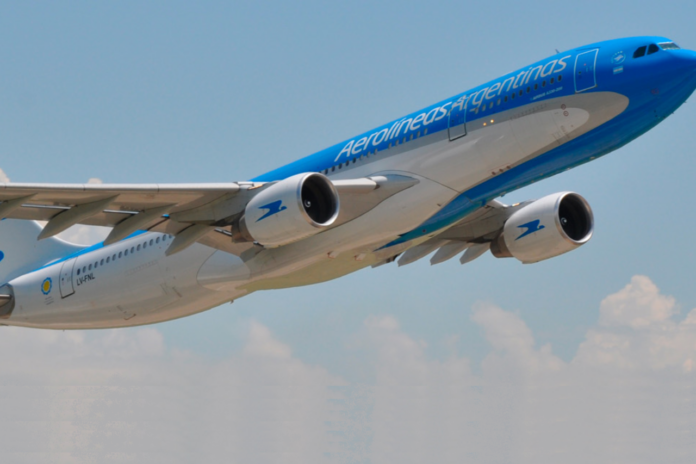 us-court-orders-argentina-pay-over-us$390-million-in-aerolineas-argentinas-case