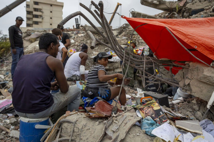 los-obispos-se-hacen-eco-de-la-indignacion-de-las-victimas-de-los-terremotos-desatendidas-por-el-estado.