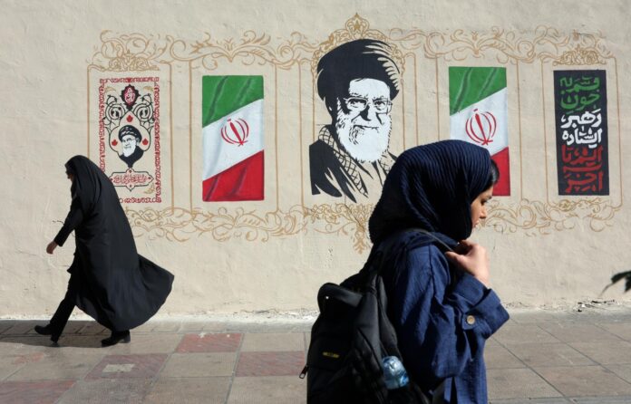 iran-amenaza-con-atacar-intereses-de-ee-uu-y-sus-aliados-si-washington-bombardea-sus-centros-nucleares.