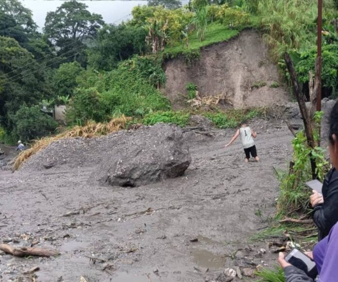 falta-de-canalizacion-en-la-parroquia-juares-mantiene-en-peligro-a-30-familias-por-crecida-de-quebrada