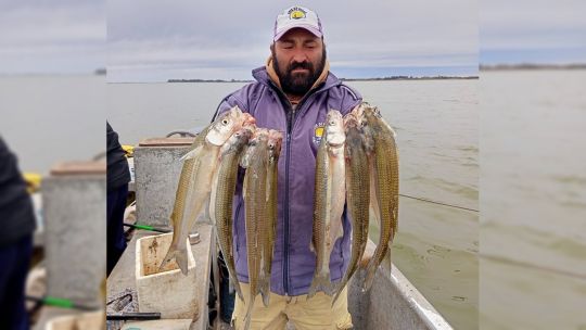 3-lagunas-para-cerrar-julio-pescando-pejerreyes-desde-el-bote