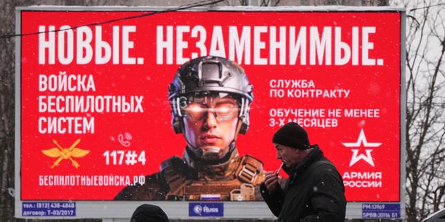 en-rusia,-las-autoridades-intentan-reclutar-a-estudiantes-para-ayudar-a-los-soldados-en-los-regimenes-de-drones.