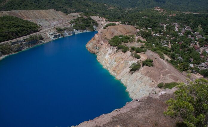 panama-considera-empresa-estatal-para-reabrir-mina-cobre-panama