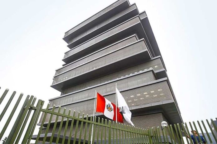 ministerio-de-educacion-dice-que-el-reparto-de-kits-educativos-no-es-de-su-competencia