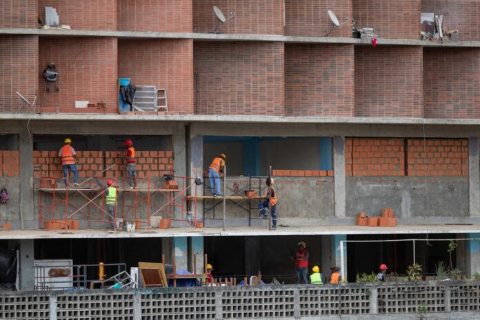 ong-chilena-inicio-recoleccion-de-fondos-para-construir-viviendas-en-venezuela-tras-los-terremotos