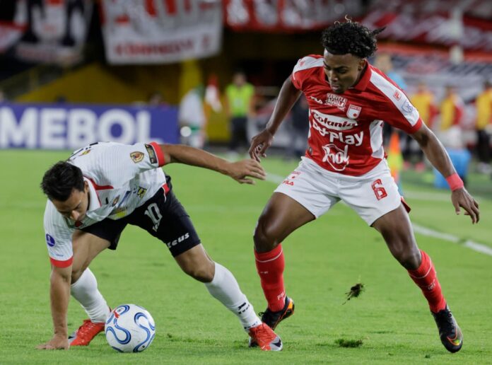 copa-sudamericana:-caracas-perdio-2-0-frente-a-independiente-de-santa-fe
