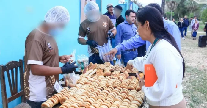 abren-panaderia-para-dar-oportunidades-a-adolescentes