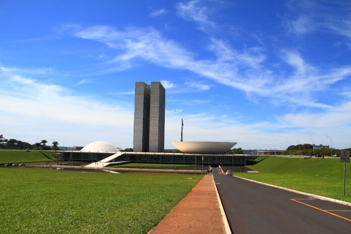 descongelacion-del-presupuesto-de-brasil-libera-1.100-millones-de-dolares-para-2026