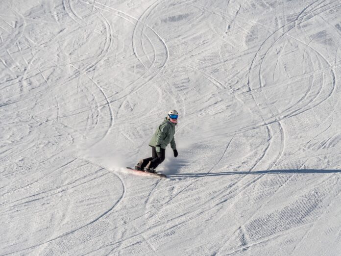 nieve-record-en-valle-nevado-impulsa-el-regreso-del-esqui-en-chile