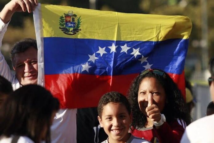 al-menos-1.184-migrantes-venezolanos-abandonaron-chile-tras-los-terremotos