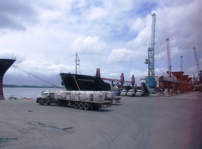 puerto-tcp-paranagua-de-brasil-alcanza-record-de-835.000-teu-en-el-primer-semestre