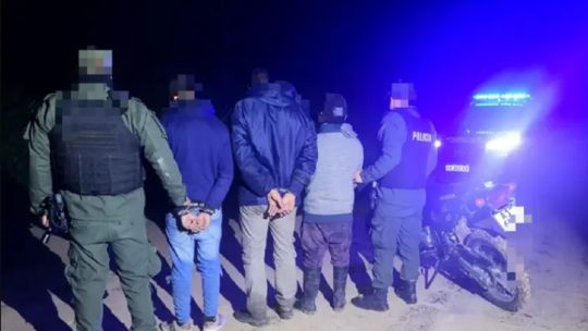 detienen-a-una-banda-de-cazadores-furtivos-con-un-yacare-muerto-y-armas-de-fuego