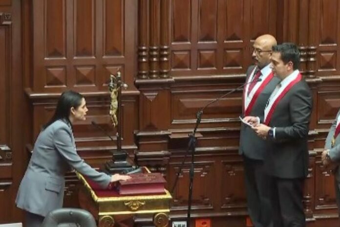 parlamentarios-andinos-juran-al-cargo-para-el-periodo-2026-2031
