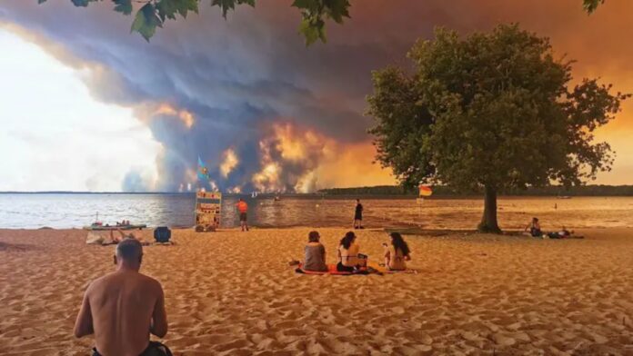¿como-un-incendio-puede-provocar-una-tormenta-con-rayos?-el-peligroso-fenomeno-del-“dragon-de-las-nubes”-que-genero-el-fuego-en-francia