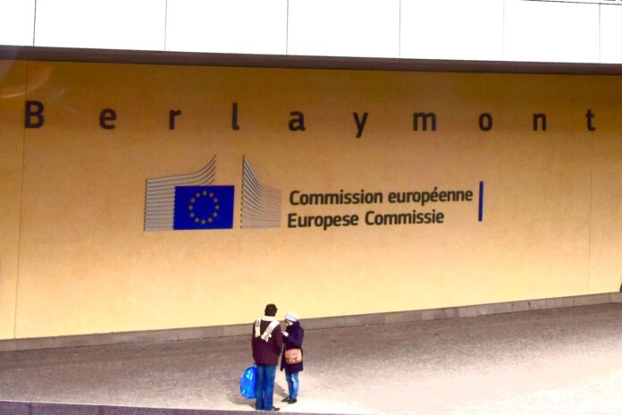 investigacion-comercial-de-trump-sobre-la-ue-por-multas-tecnologicas-de-mil-millones-de-dolares