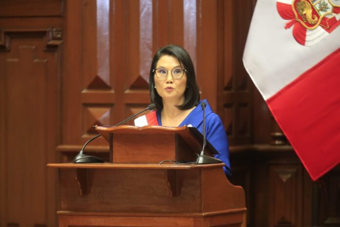 keiko-fujimori:-“recibimos-un-pais-marcado-por-el-abandono,-un-estado-debilitado-por-la-improvisacion”