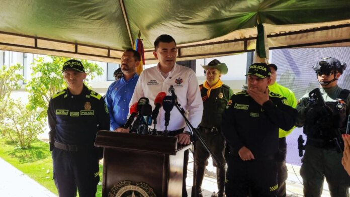 tres-recompensas-en-santander-que-suman-110-millones-de-pesos-por-casos-aislados:-en-piedecuesta-buscan-a-alias-monsalve,-quien-instrumentaria-a-ninos