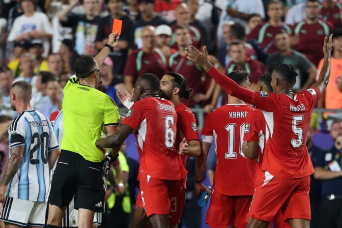 fifa-e-ifab-se-pronuncian-por-los-casos-de-identidad-equivocada-en-el-mundial
