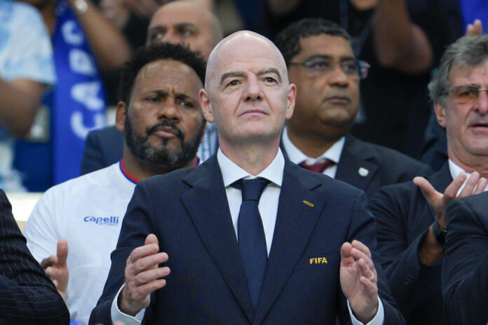 la-fifa-confirma-el-plan-para-captar-inversion-externa-para-sus-competencias