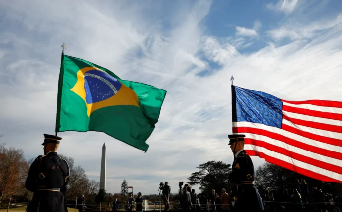 estados-unidos-extiende-emergencia-en-brasil-y-mantiene-aranceles-a-las-importaciones