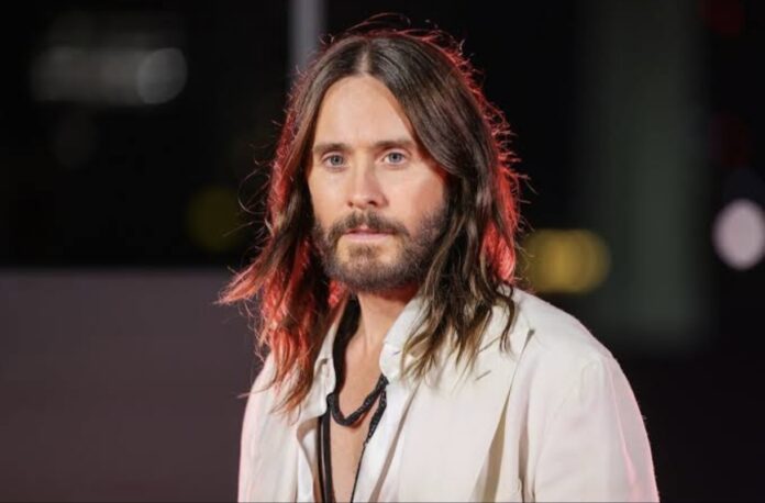 jared-leto-niega-denuncias-de-agresion-sexual