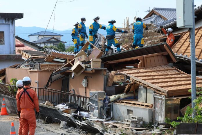 asciende-a-34-el-numero-de-muertos-por-el-terremoto-en-japon