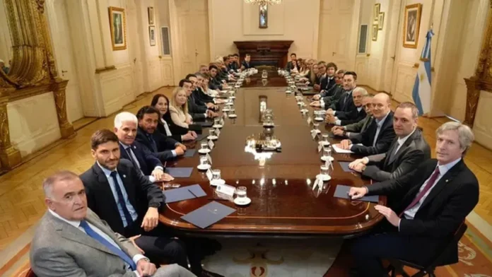 provincias:-gobernadores-que-recibieron-en-abril-adelantos-de-coparticipacion-analizan-refinanciarlos