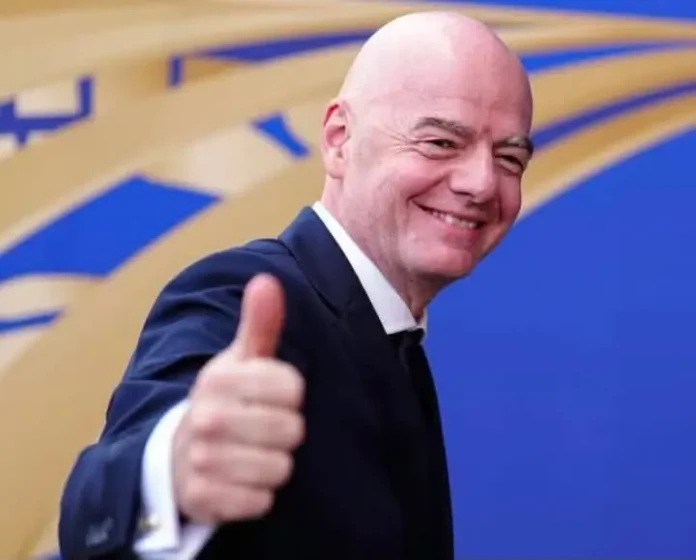 infantino-promete-mas-dinero-con-fifa-forward-entreprise