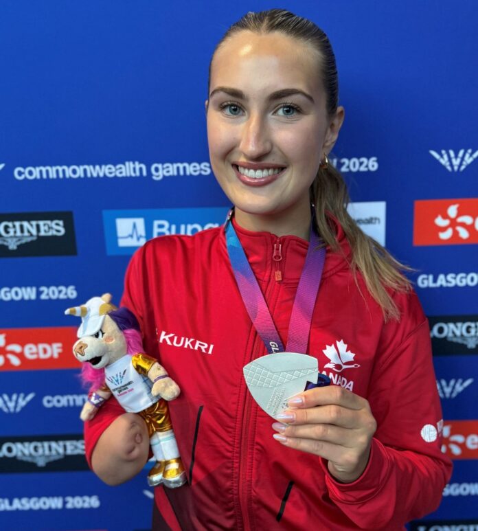 teenager-chloe-dunbar-joins-nova-scotia-legends-ellie-black-and-sarah-mitton-on-commonwealth-games-podiums