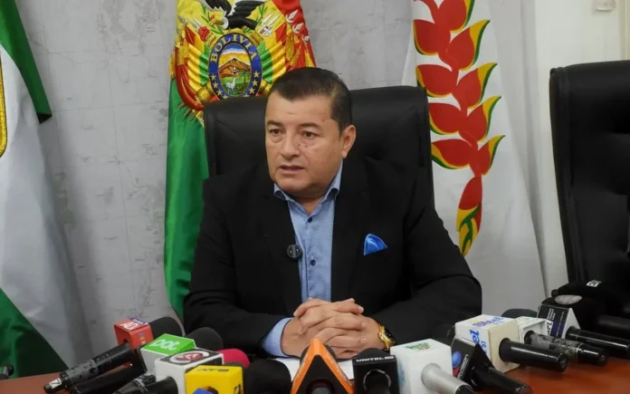 alcaldia-acusa-a-jhonny-de-usar-“chicanerias”-para-no-declarar